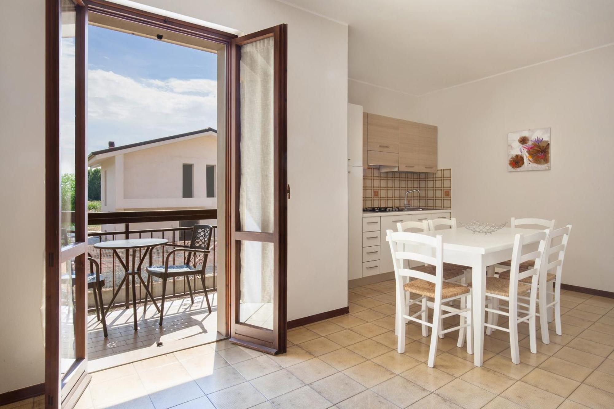 Apartment Rosa Cinderella Lazise Exterior foto